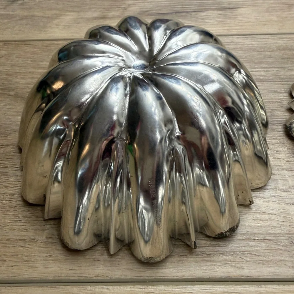 Vintage Bundt Jello Pastry‎ Molds Set 10 Fluted Flower Snowflake Shell Steel